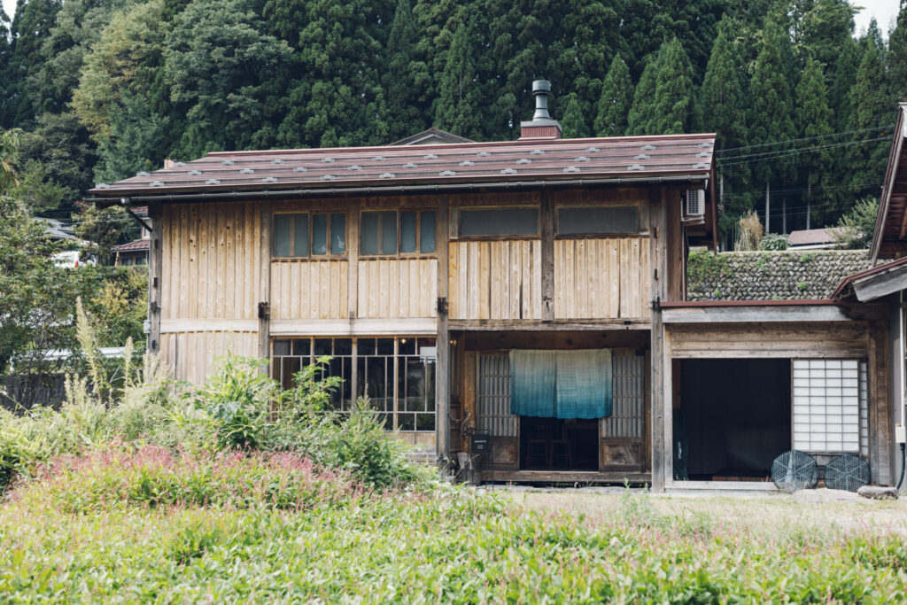 石徹白洋品店さんのご紹介。のアイキャッチ画像