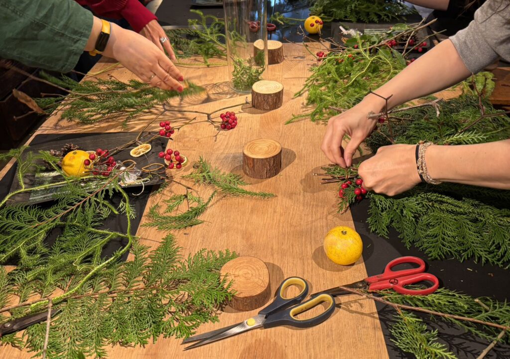 【てならい後記】「森を想い、森とつながる」スワッグづくりワークショップ2025のアイキャッチ画像